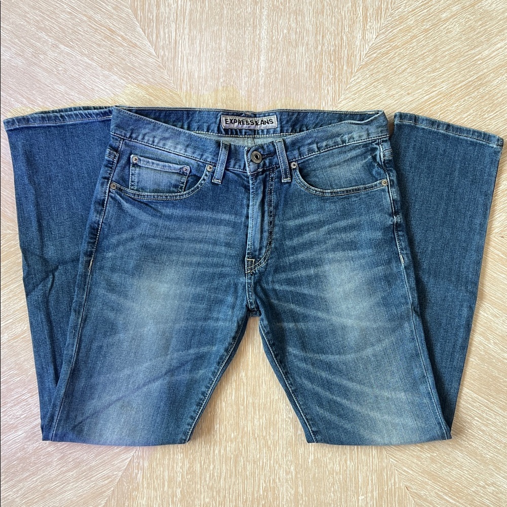 Express Men's Classic Fit Straight Leg Jeans